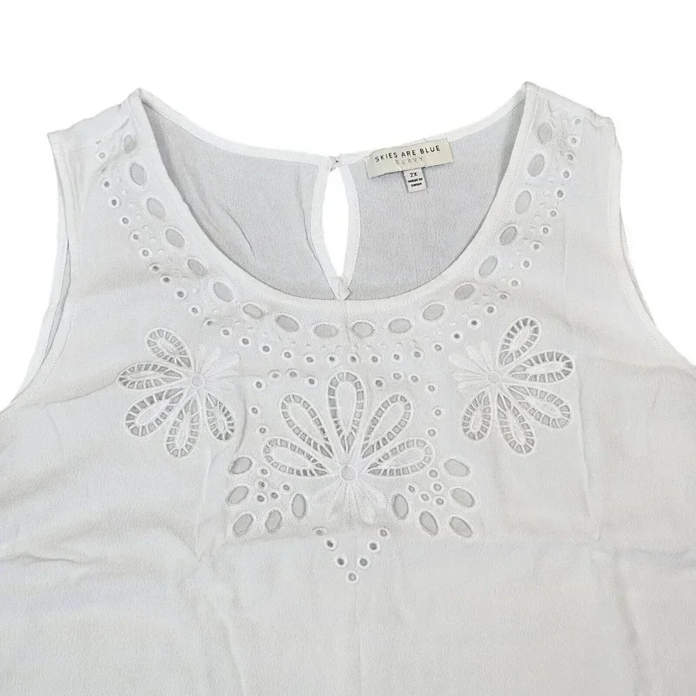 Skies are‎ Blue Curvy White Embroidered Rayon Round Neck Tank Size 2XL